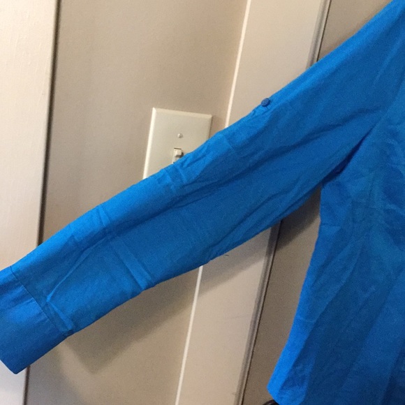 Blue button up top - Picture 7 of 8